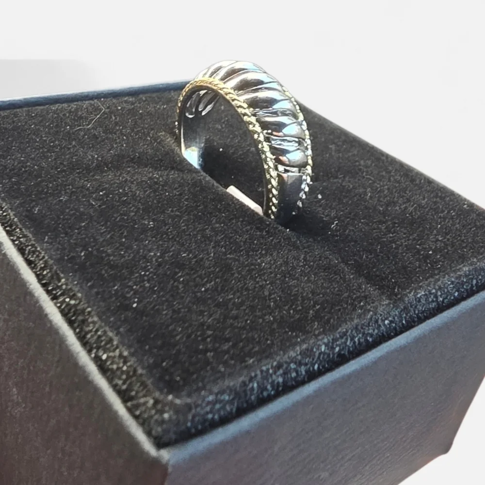 New Annika Witt Sterling Silver Ring Size 8 - Picture 6 of 6
